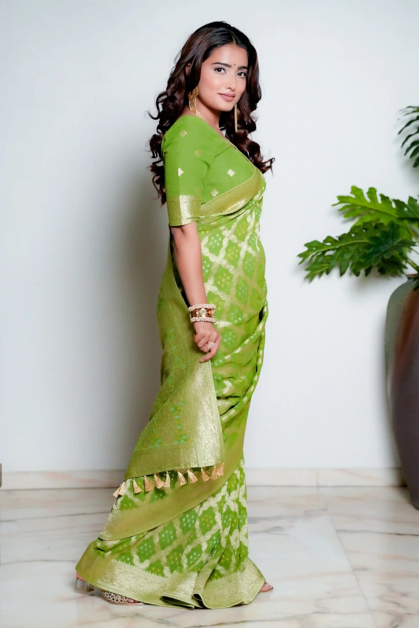 Saga Green Banarasi Bandhani Pure Georgette Saree Bhageerath Couture