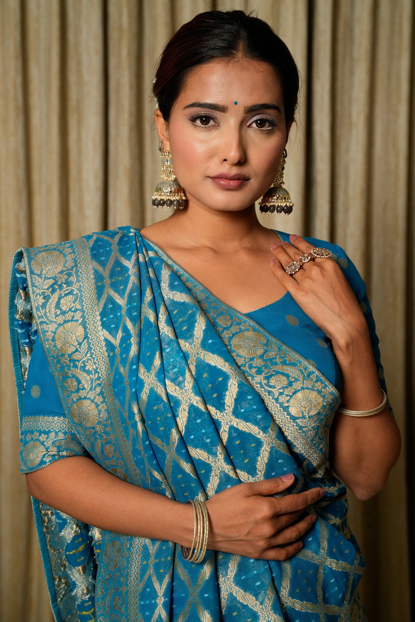 River Blue Woven Banarasi Pure Georgette Bandhej Saree (Bandhani)